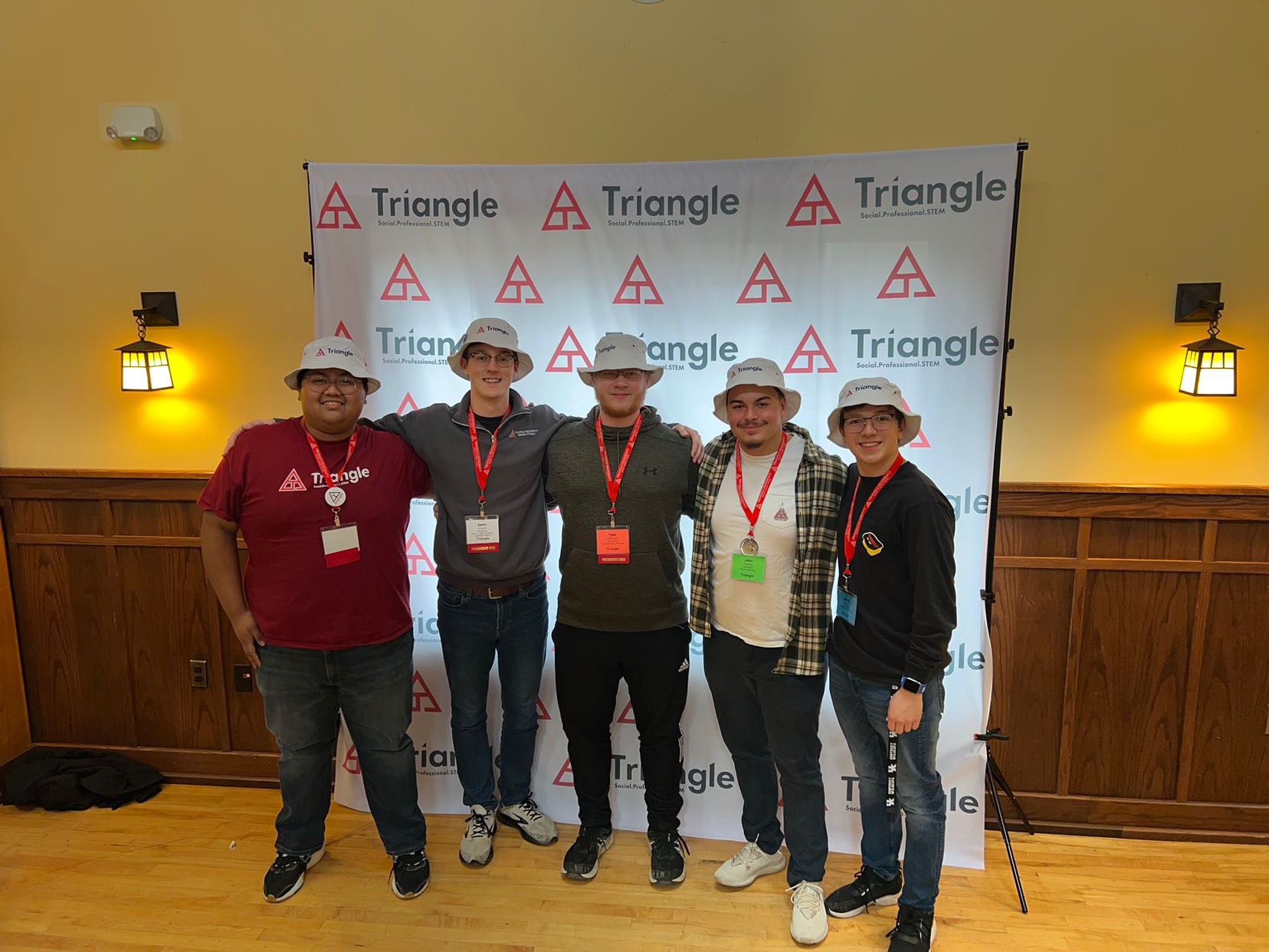 5 guys representing KY Triangle